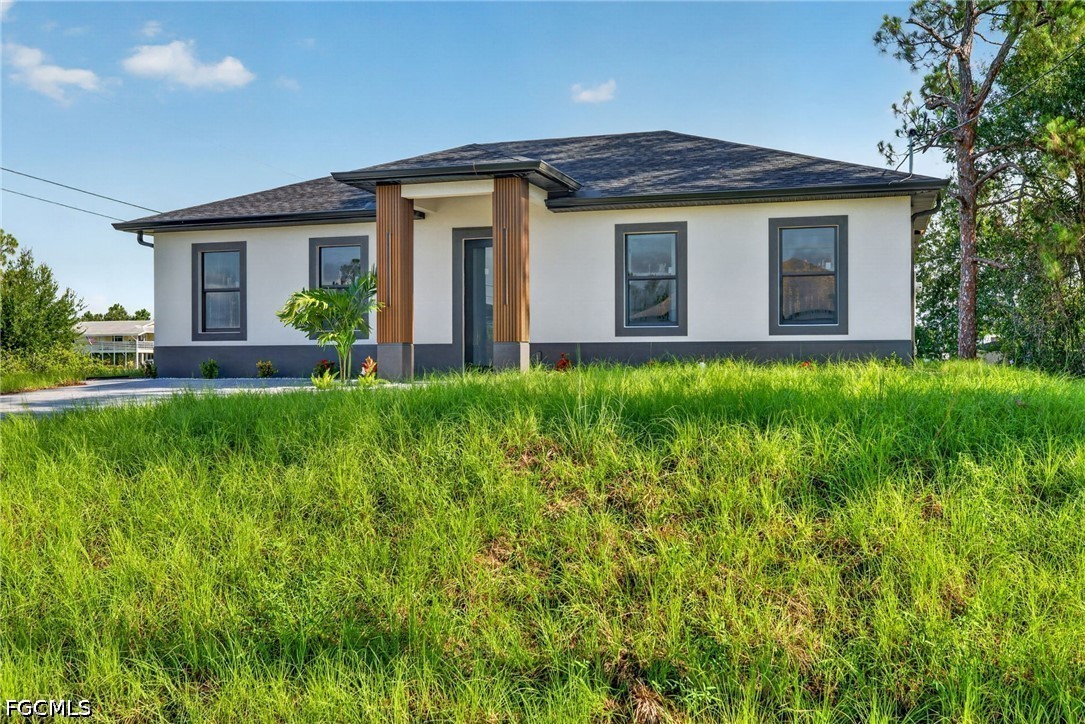 4 bed home in Lehigh Acres