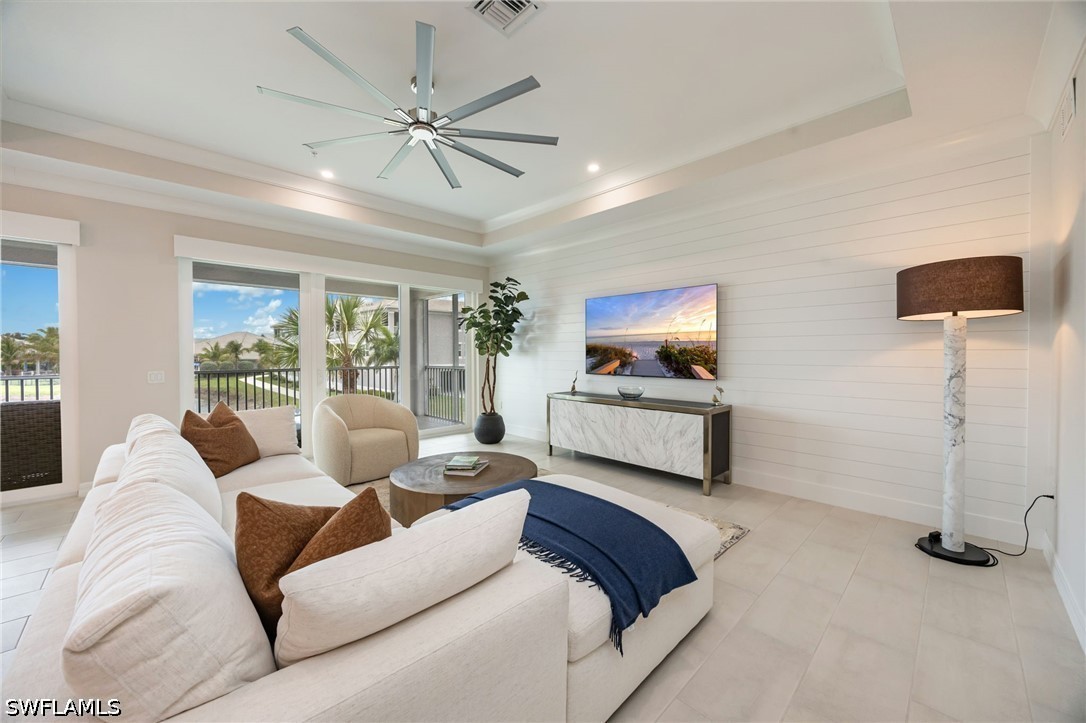 3 bed home in Naples