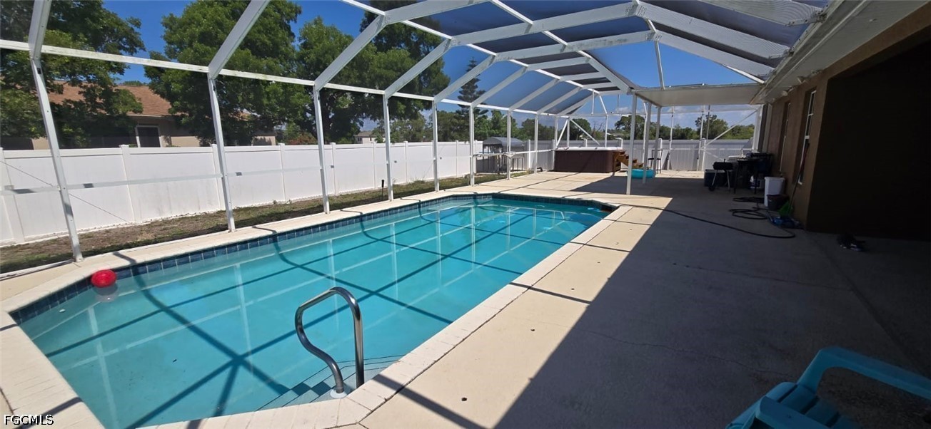 3 bed home in Cape Coral