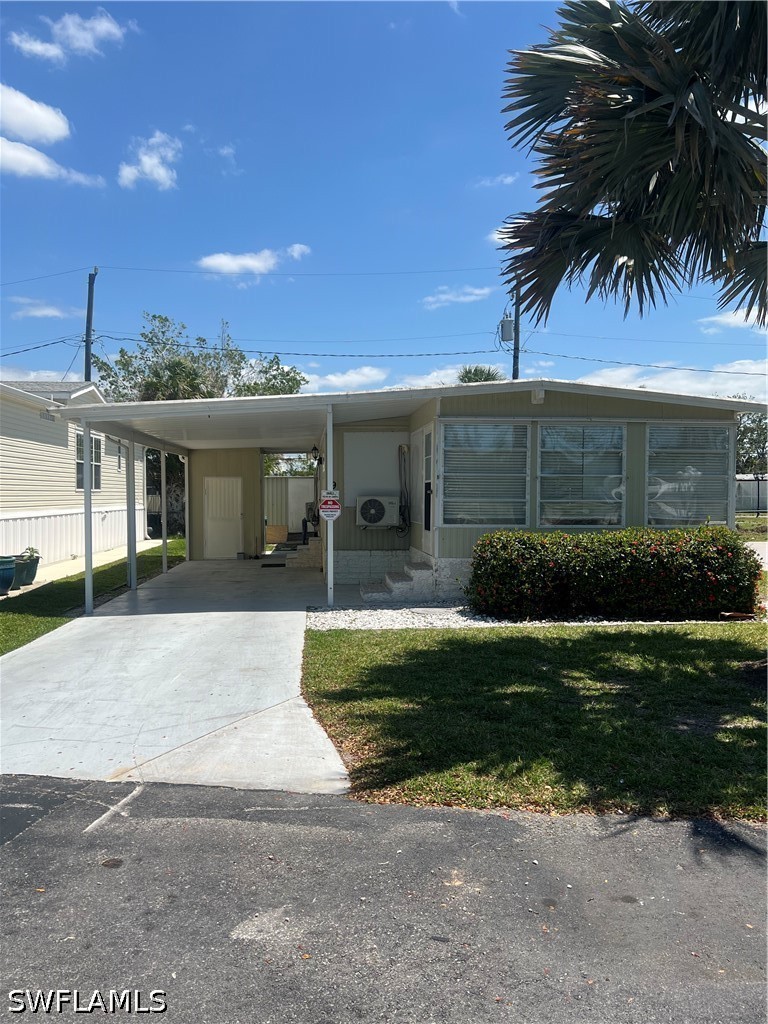 2 bed home in Naples