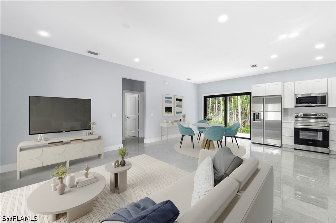 3 bed home in Naples