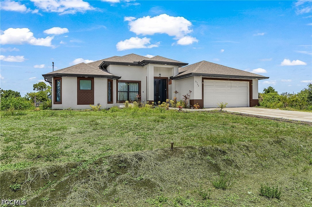 4 bed home in Lehigh Acres