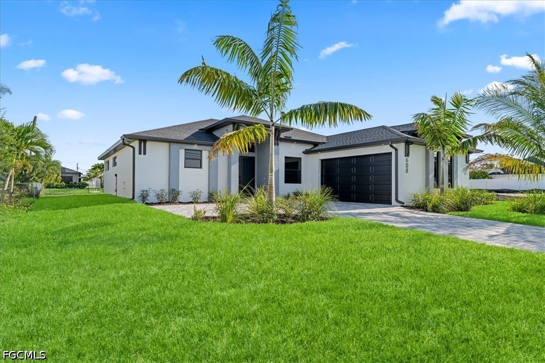 3 bed home in Cape Coral