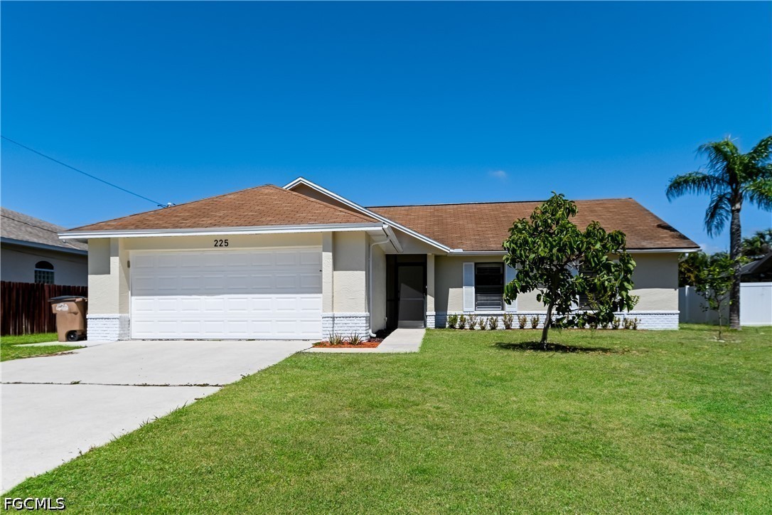 3 bed home in Cape Coral