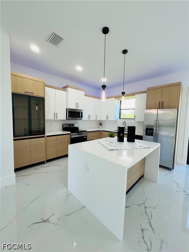 3 bed home in Lehigh Acres
