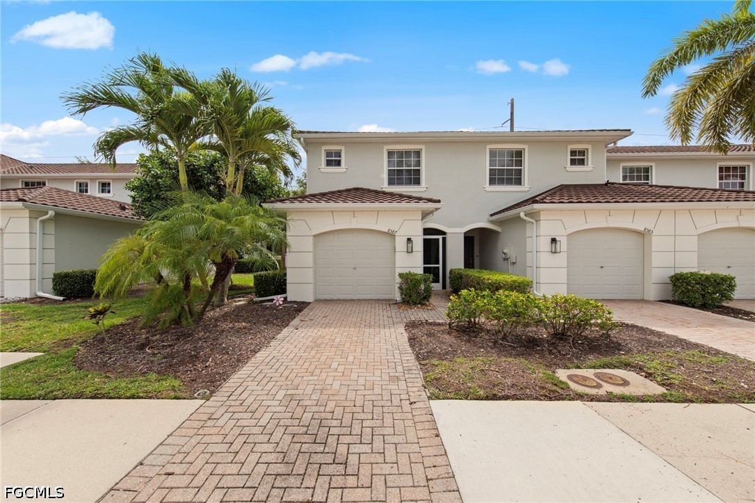 3 bed home in Lehigh Acres