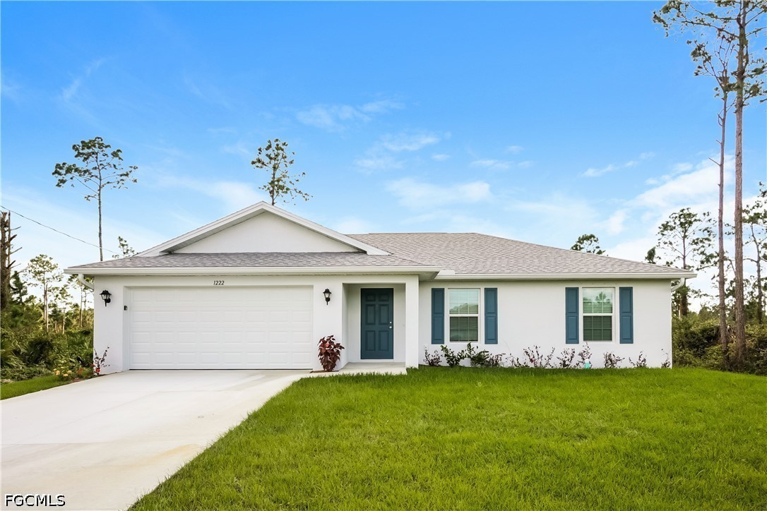 3 bed home in Lehigh Acres