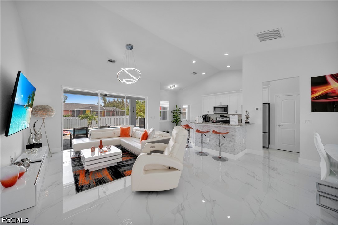 3 bed home in Cape Coral