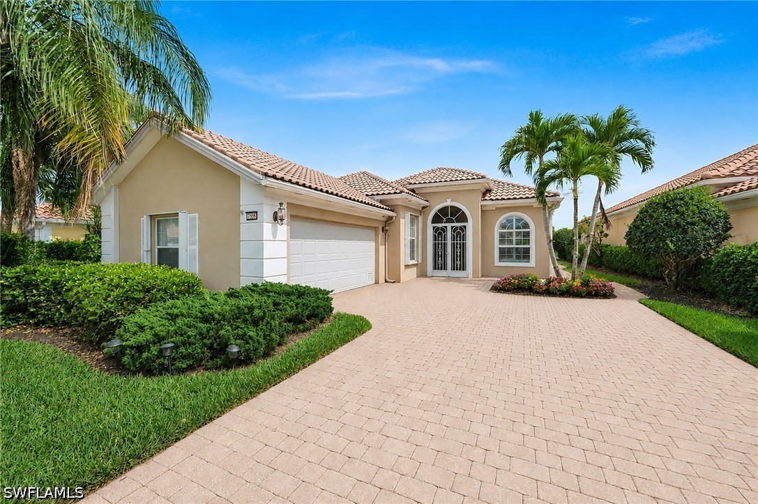 3 bed home in Naples