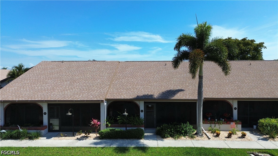 2 bed home in Fort Myers