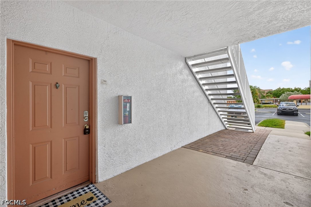 2 bed home in Fort Myers