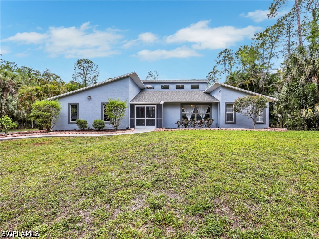 4 bed home in Naples