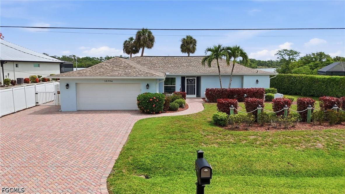 3 bed home in Fort Myers