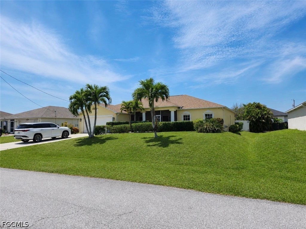 4 bed home in Cape Coral