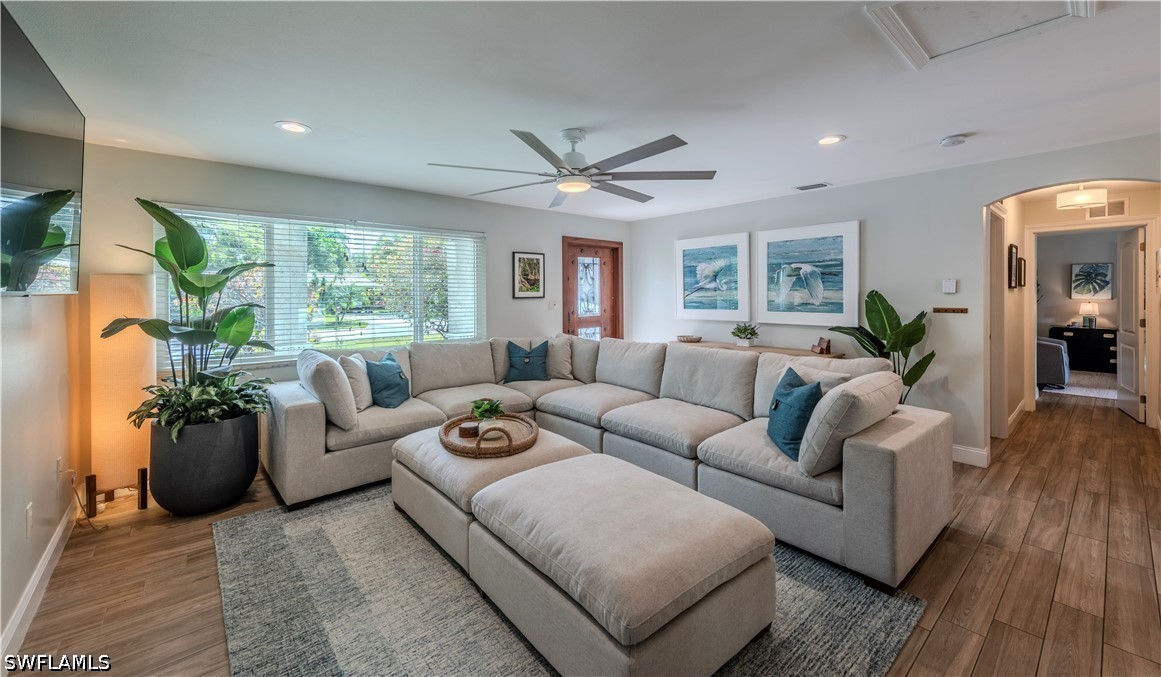4 bed home in Naples
