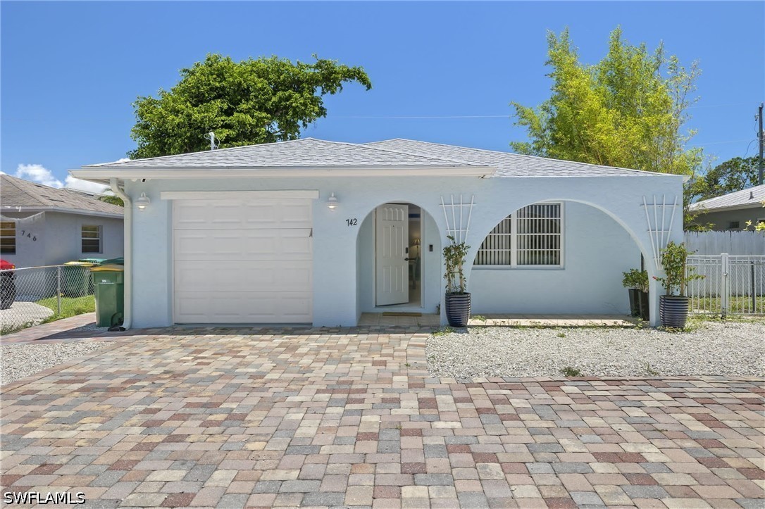 3 bed home in Naples