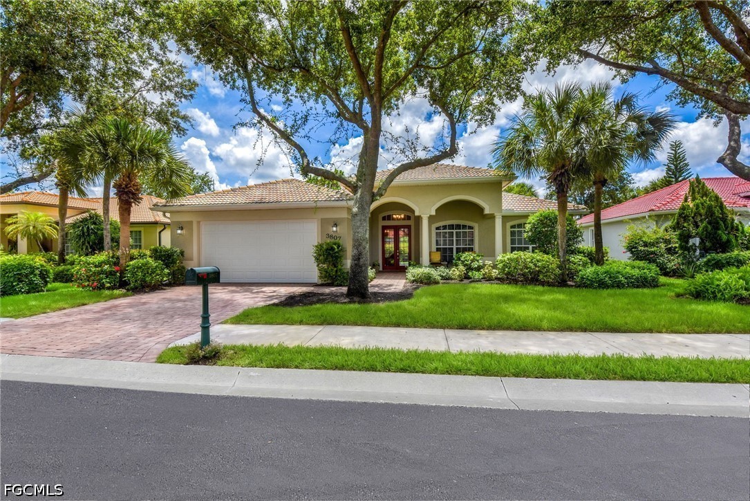 3 bed home in Naples