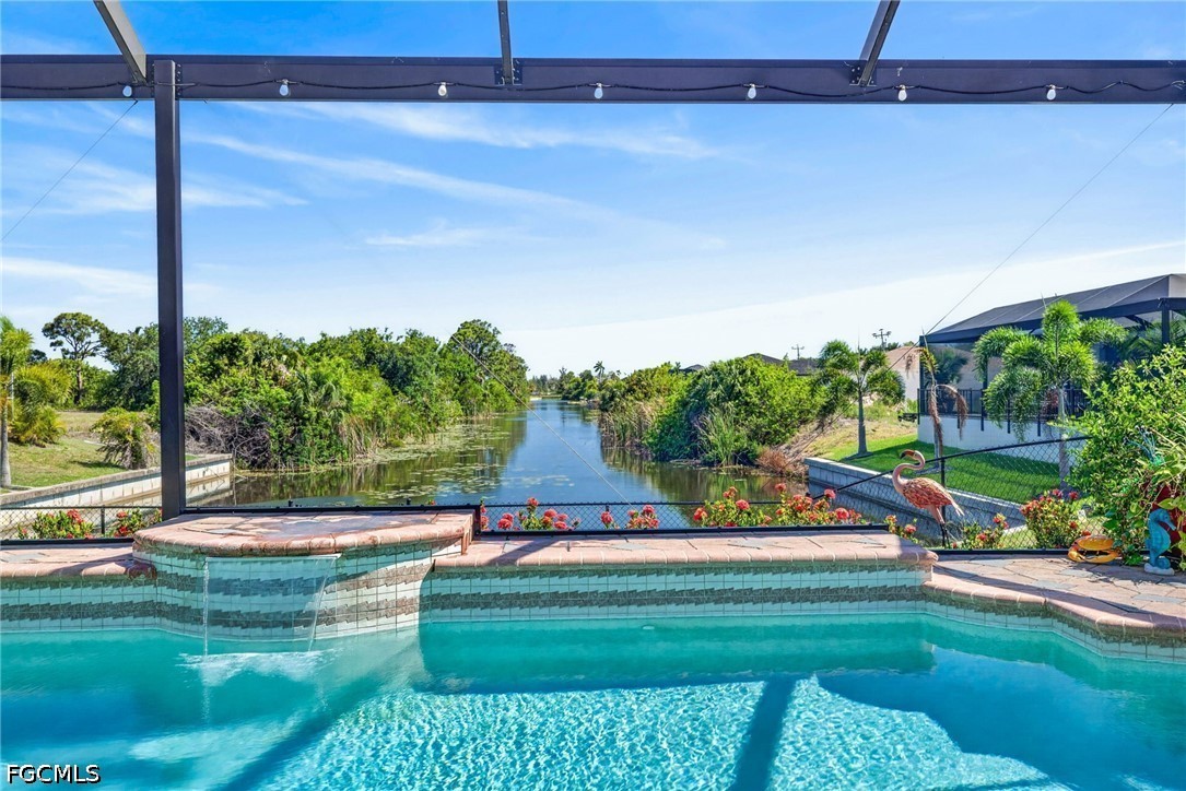 3 bed home in Cape Coral