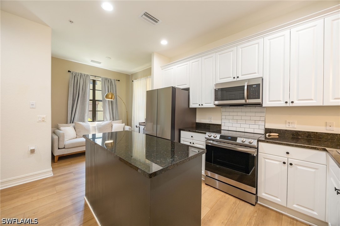 3 bed home in Naples