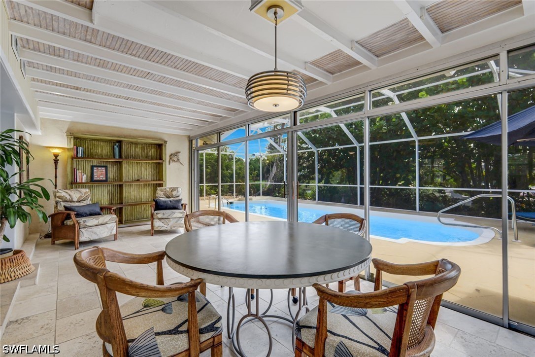 2 bed home in Bonita Springs