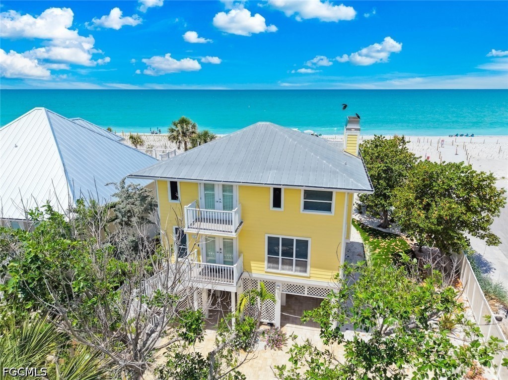 2 bed home in Captiva