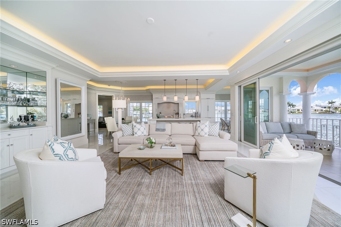 3 bed home in Naples