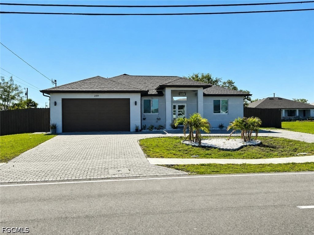 3 bed home in Cape Coral