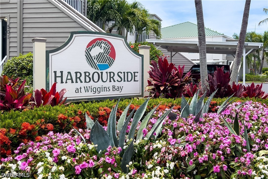 2 bed home in Naples