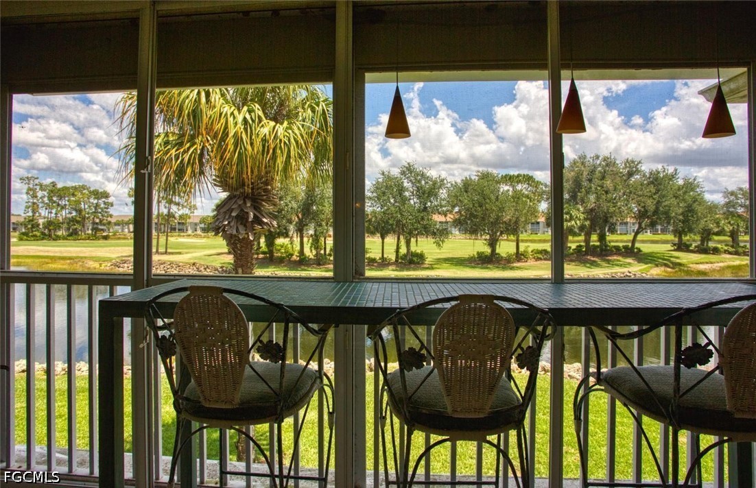 2 bed home in Fort Myers