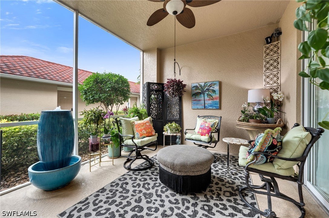 2 bed home in Naples
