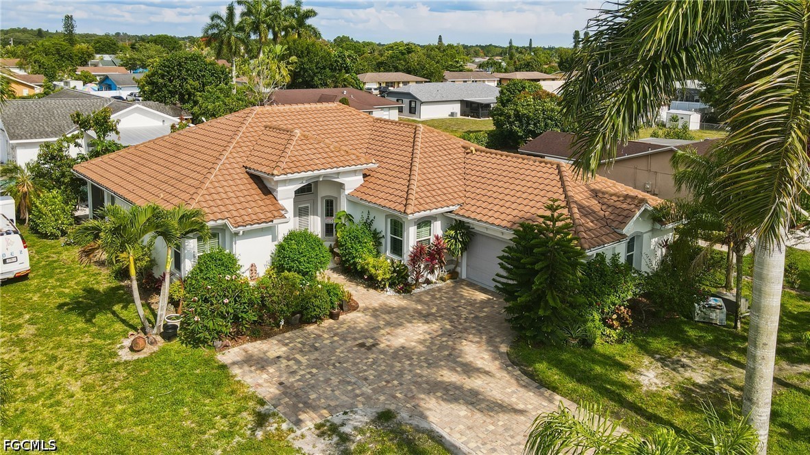 4 bed home in Naples