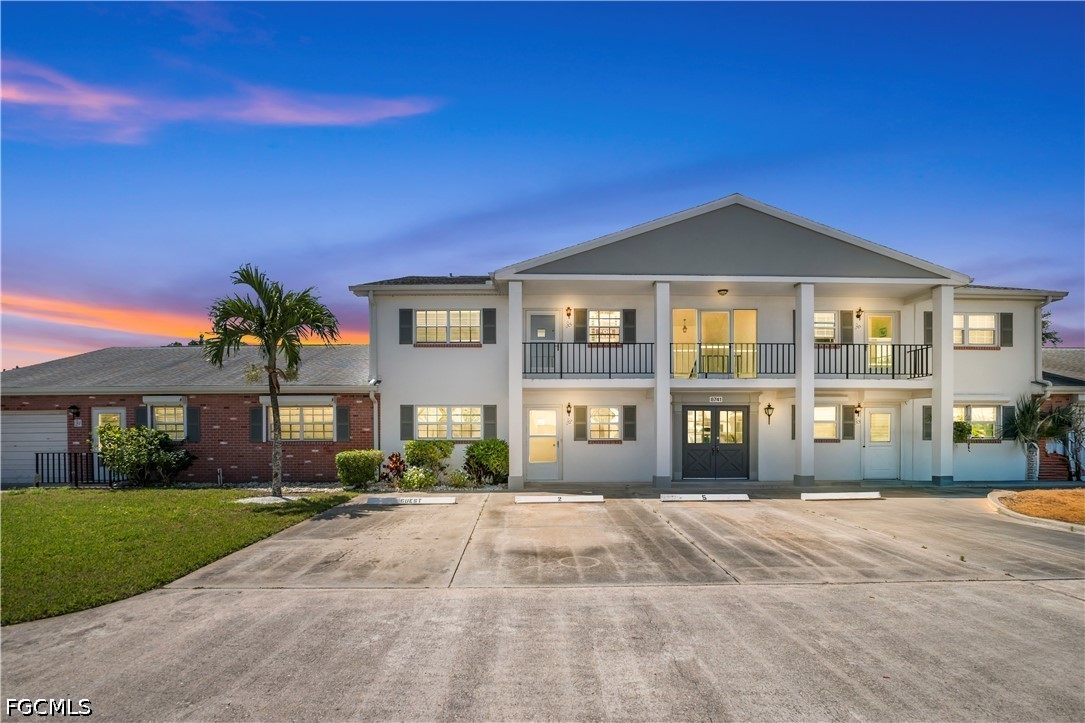 2 bed home in Fort Myers