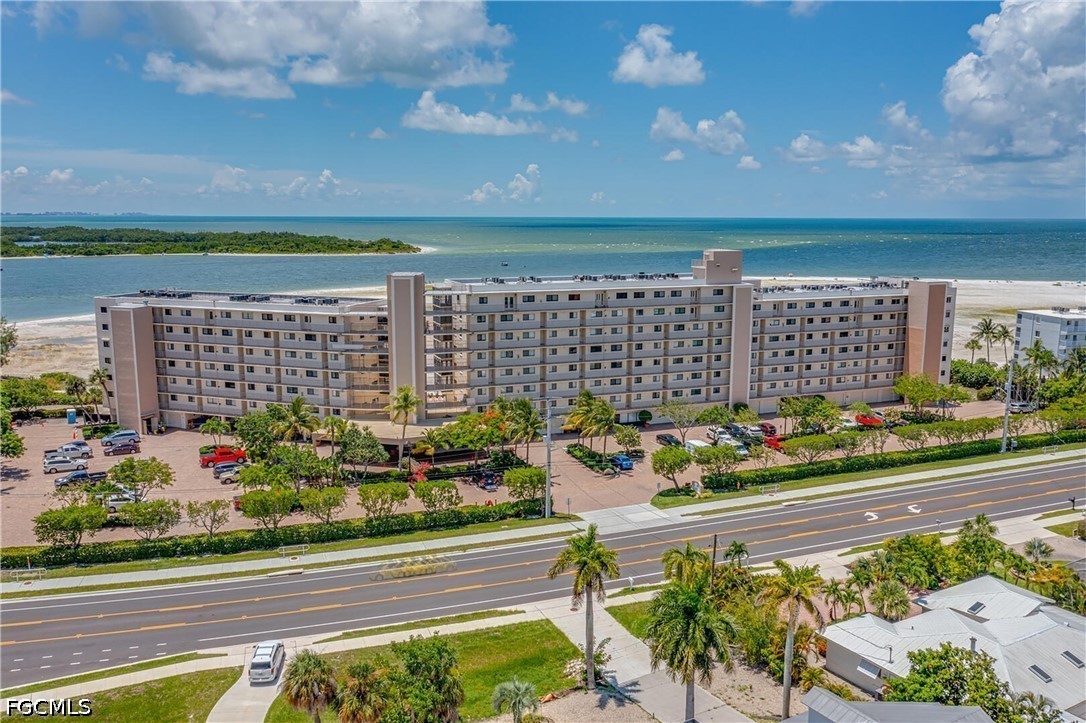 2 bed home in Fort Myers Beach