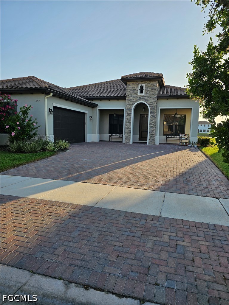 4 bed home in Ave Maria