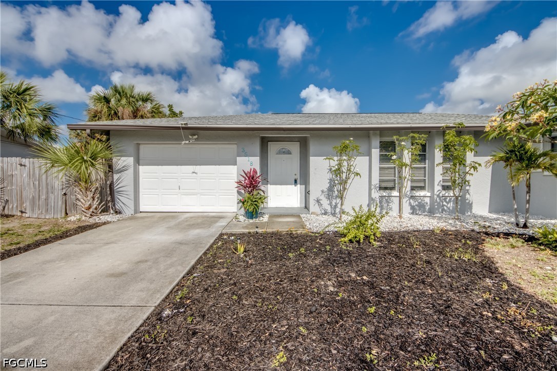 2 bed home in Cape Coral