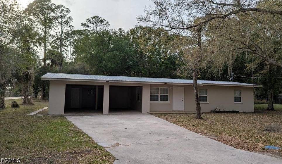 3 bed home in Labelle
