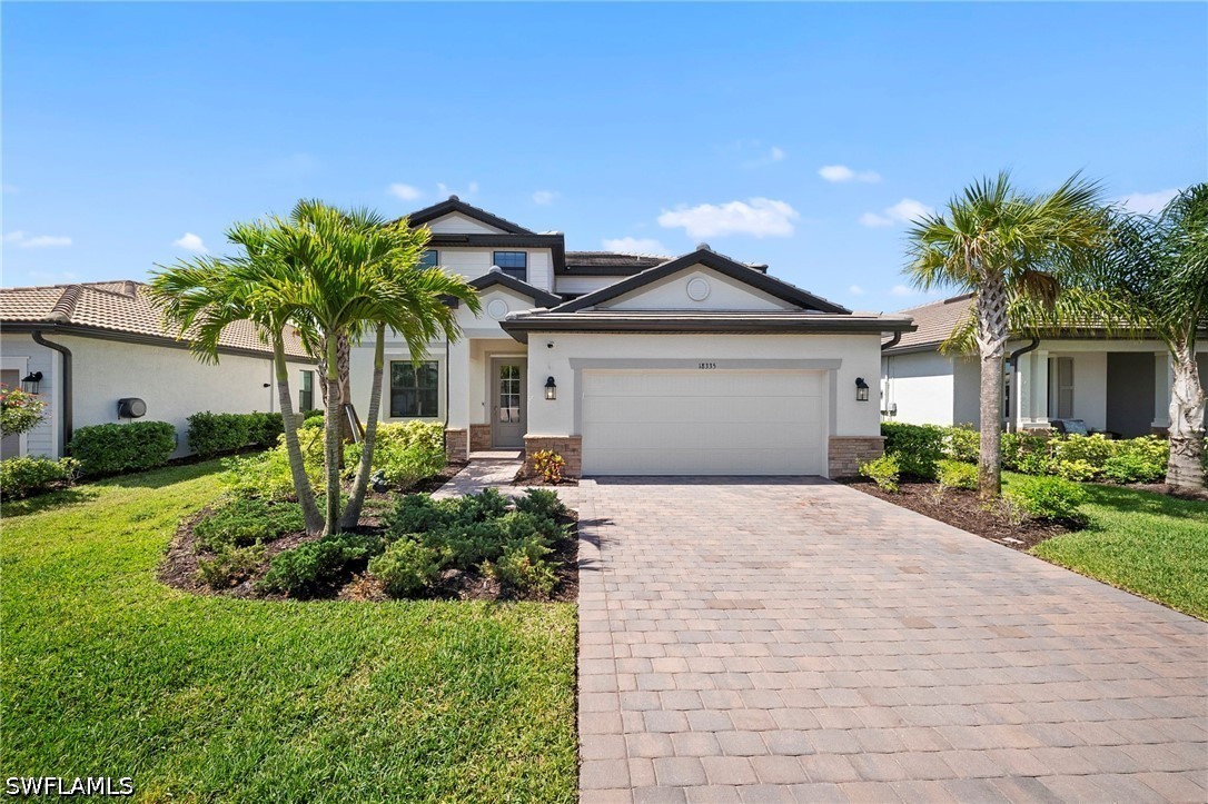4 bed home in Estero