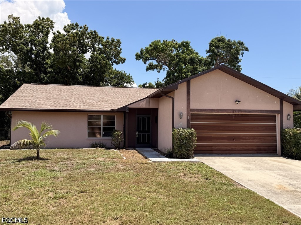 3 bed home in Cape Coral