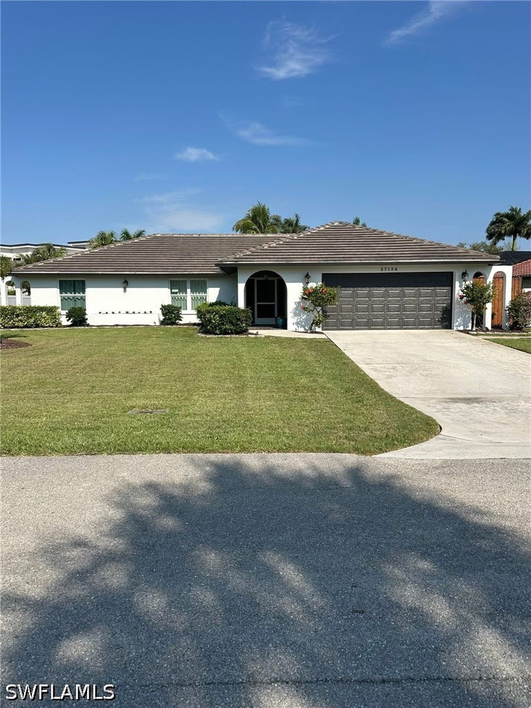 3 bed home in Bonita Springs