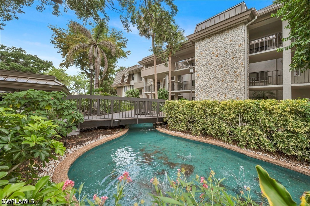 3 bed home in Naples