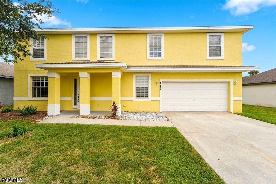 4 bed home in Lehigh Acres