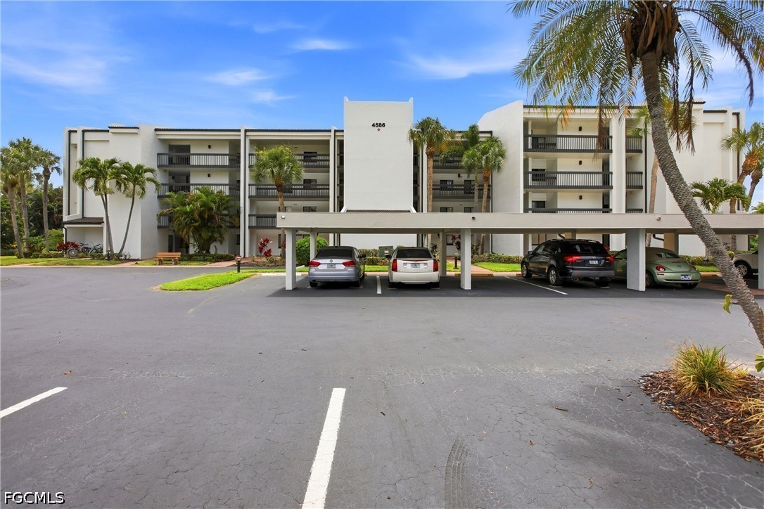 3 bed home in Fort Myers