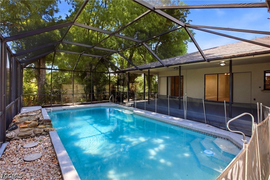 4 bed home in Fort Myers