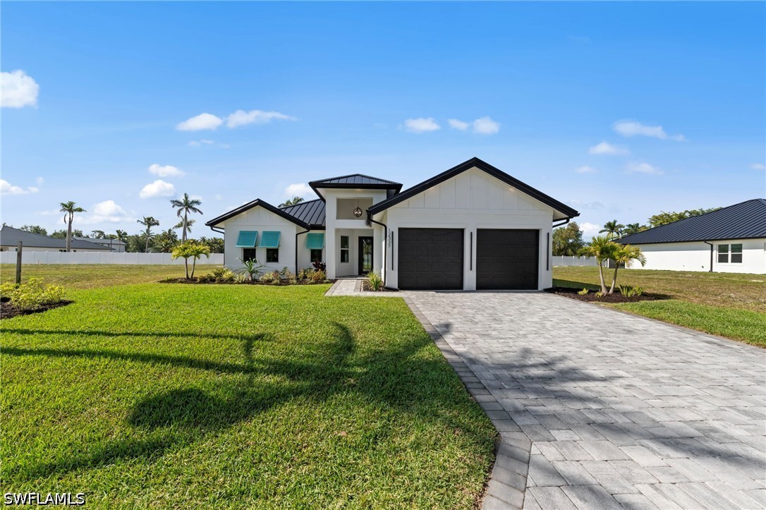 3 bed home in Fort Myers