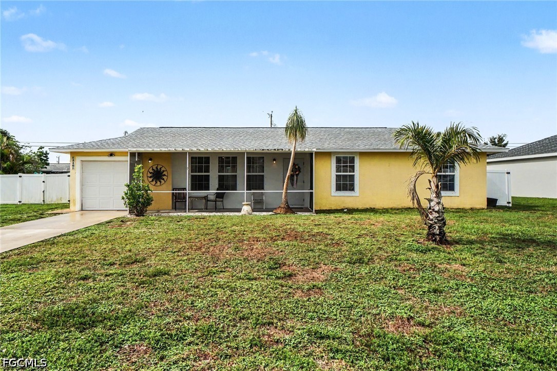 3 bed home in Cape Coral