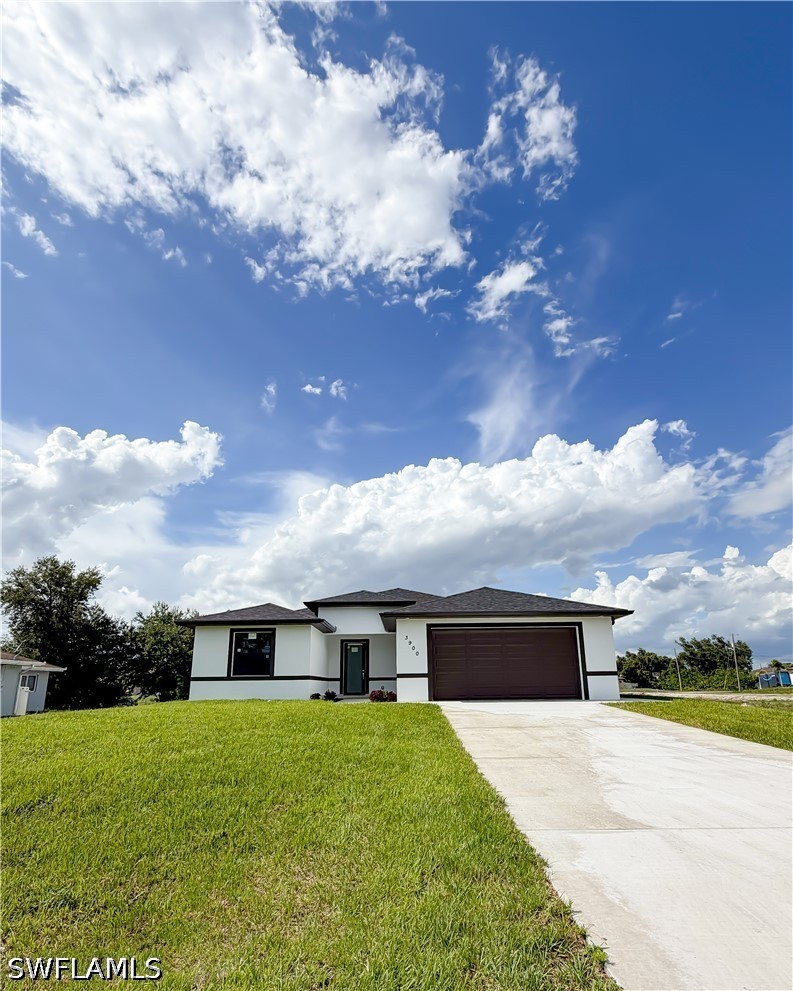 4 bed home in Lehigh Acres