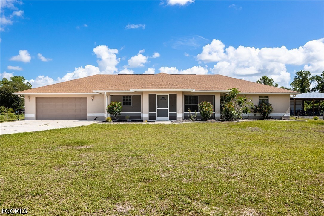 3 bed home in Labelle