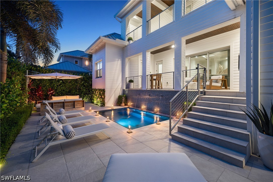 5 bed home in Naples
