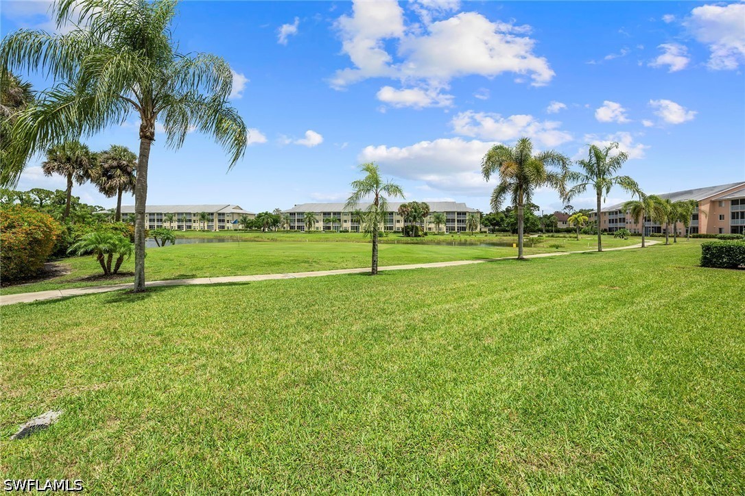 2 bed home in Estero