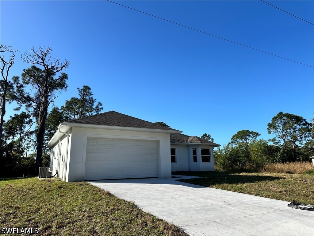 3 bed home in Lehigh Acres